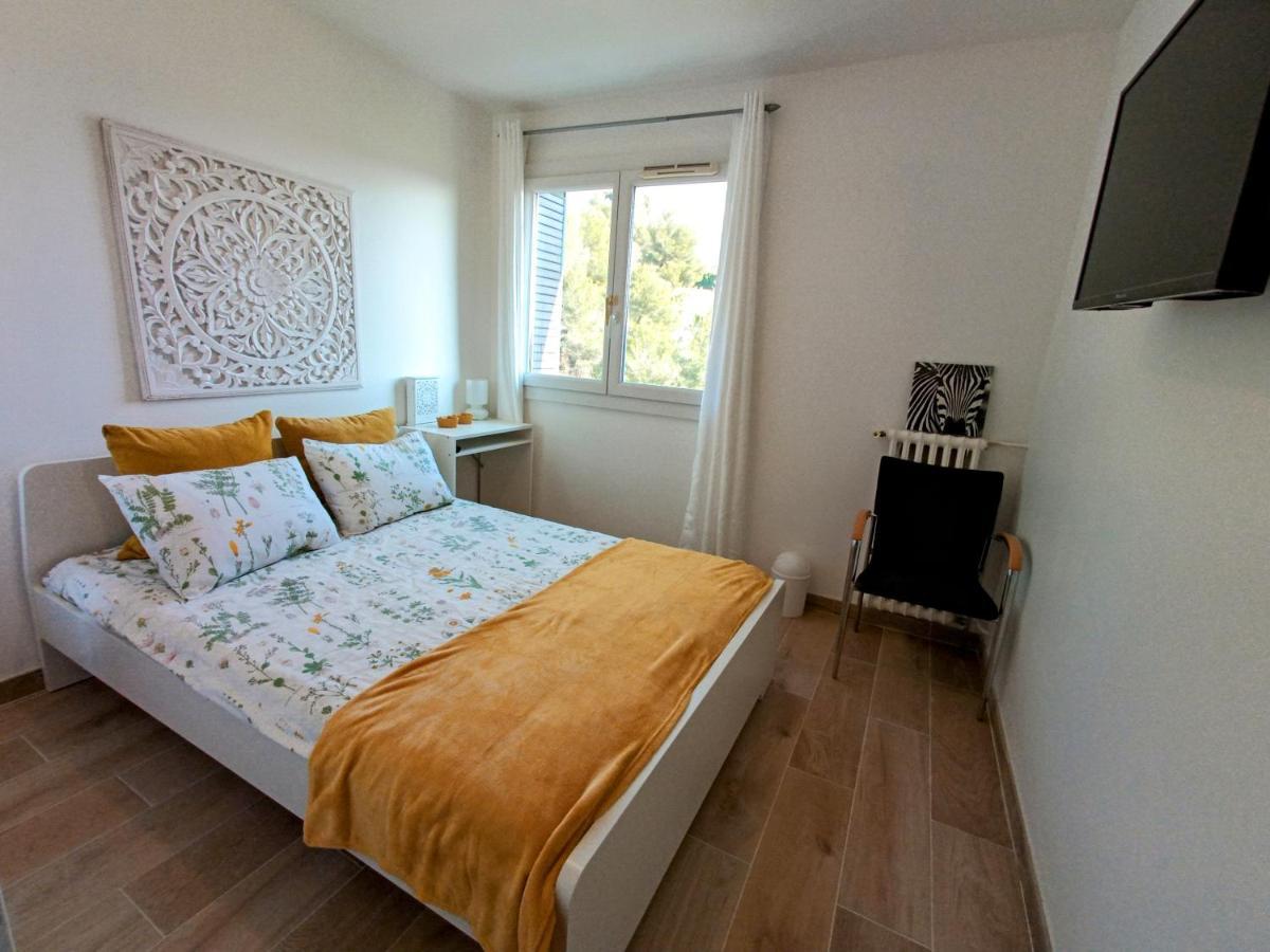 Private Room In Renovated Apartment - Tram 1 Min Walk Nizza Kültér fotó