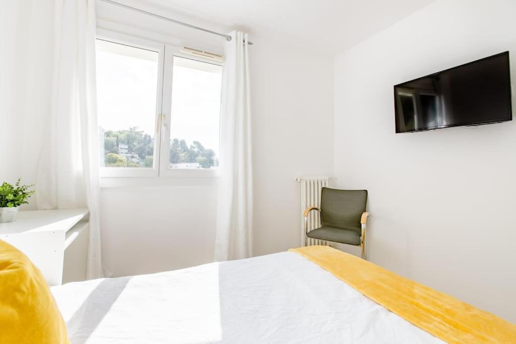 Private Room In Renovated Apartment - Tram 1 Min Walk Nizza Kültér fotó