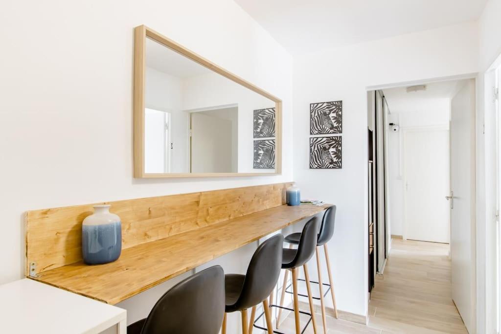 Private Room In Renovated Apartment - Tram 1 Min Walk Nizza Kültér fotó